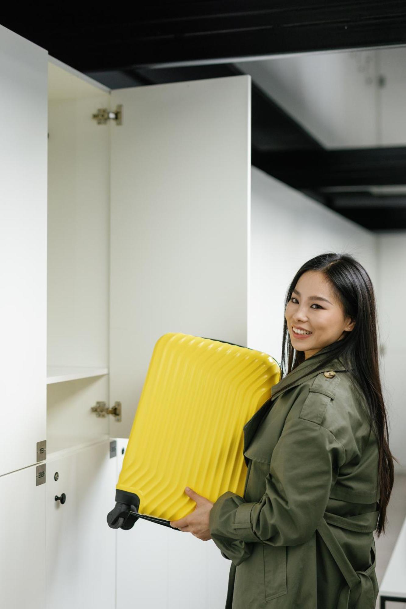 Capsule Hotel Constellation 91 利沃夫 外观 照片
