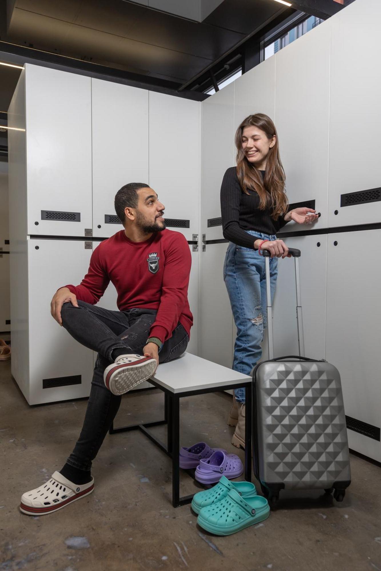 Capsule Hotel Constellation 91 利沃夫 外观 照片